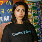थेरेपी T-Shirt